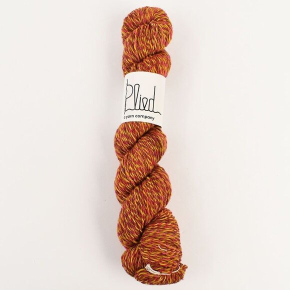 Plied Yarn North Ave Hand-Dyed 100% Wool 215 Yards 50g Color CityLink - Picture 1 of 4